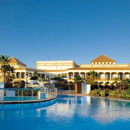 Отель Aldiana Club Andalusien Чиклана-де-ла-Фронтера Экстерьер фото