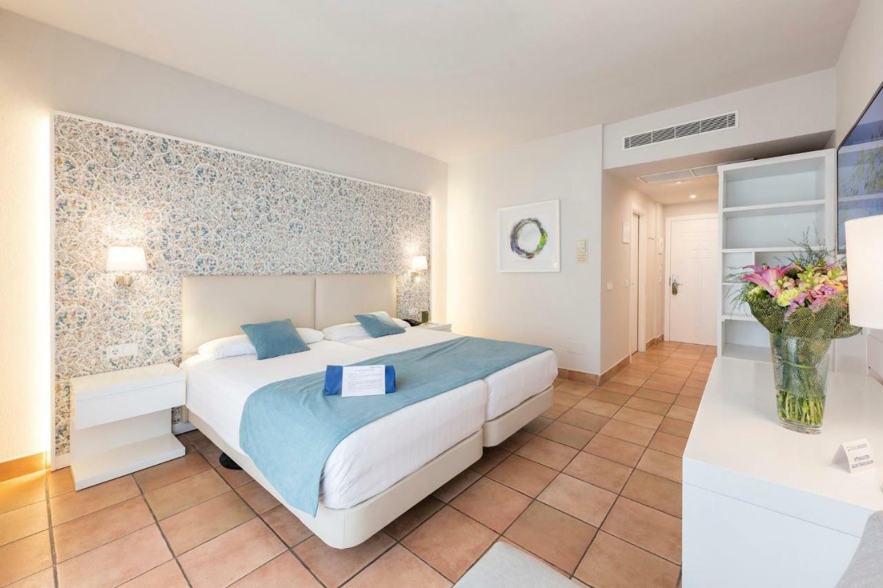 Отель Aldiana Club Andalusien Чиклана-де-ла-Фронтера Экстерьер фото